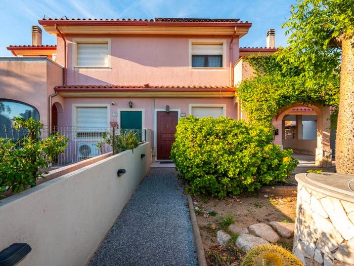 Casa con 5 locali in vendita in La Maddalena, Capoterra