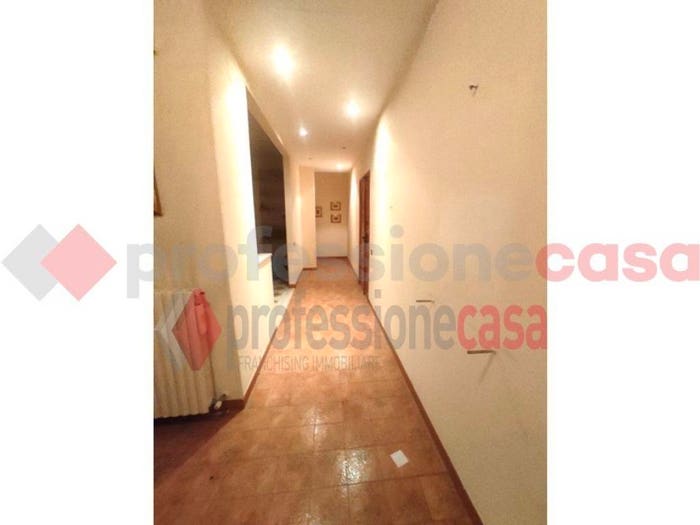 Appartamento con 5 locali in vendita in via XXIX MAGGIO snc, Collefontana Fontana Liri Inferiore, Fontana Liri