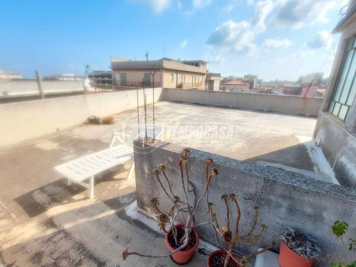 Appartamento con 5 locali in vendita in Via Ugo di Sant'Onofrio, Centro, Barcellona Pozzo di Gotto
