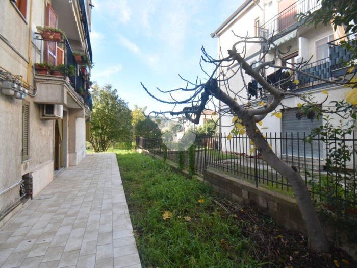 Appartamento trilocale in vendita in Via Madonna del Carmine, Centro, Agropoli