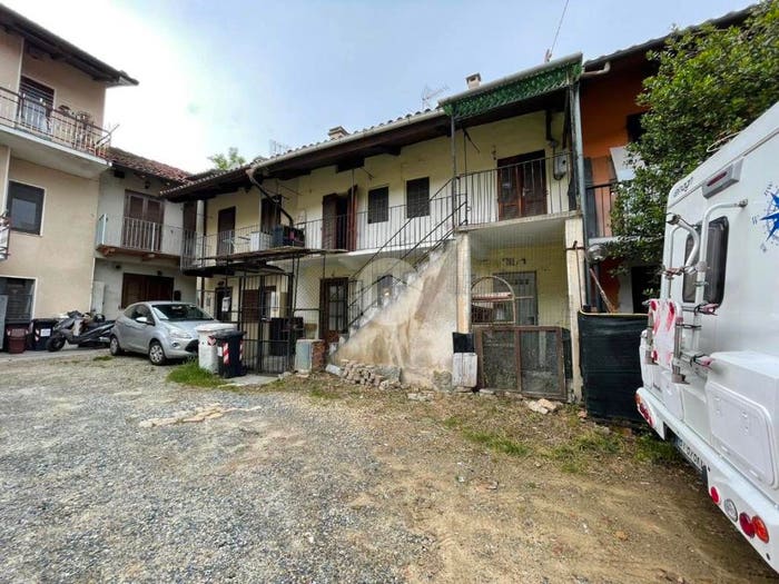 Casa bilocale in vendita in Borgata Lussiatti, Centro, Giaveno