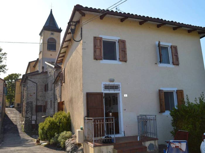 Casa quadrilocale in vendita in Località Chiesa, Suviana, Castel di Casio
