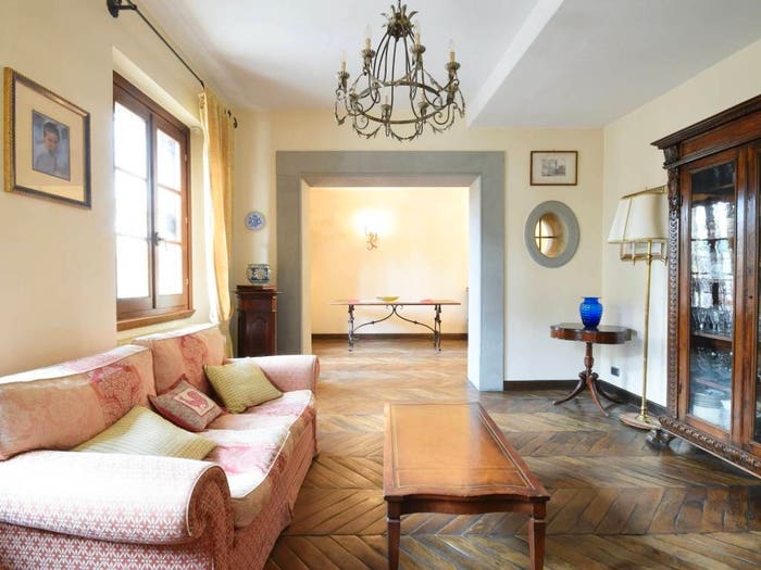 Casa con 6 locali in vendita in Via della Querciola, Castello, Firenze