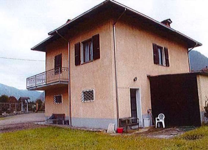 Casa con 6 locali in vendita in Via Tesolo, Vestone