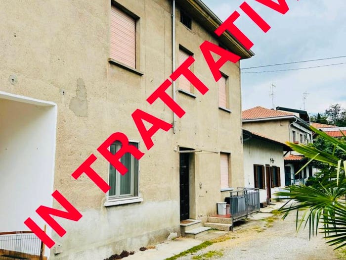Casa trilocale in vendita in Via Giuseppe Gasparoli, Cassano Magnago