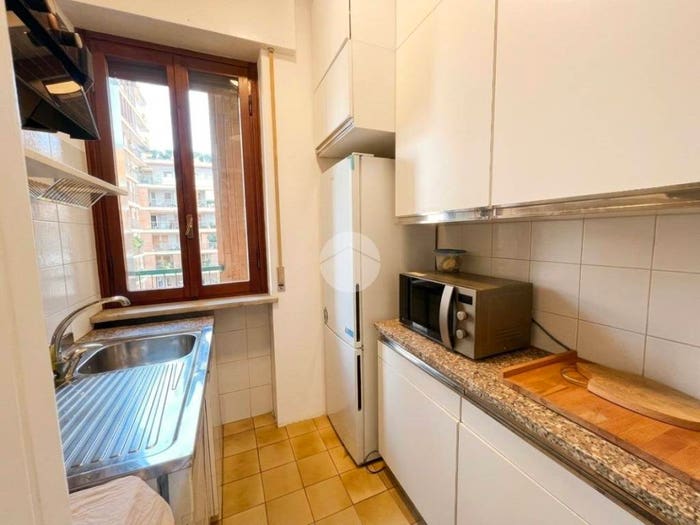 Appartamento trilocale in affitto in Viale Piceno, Indipendenza, Milano