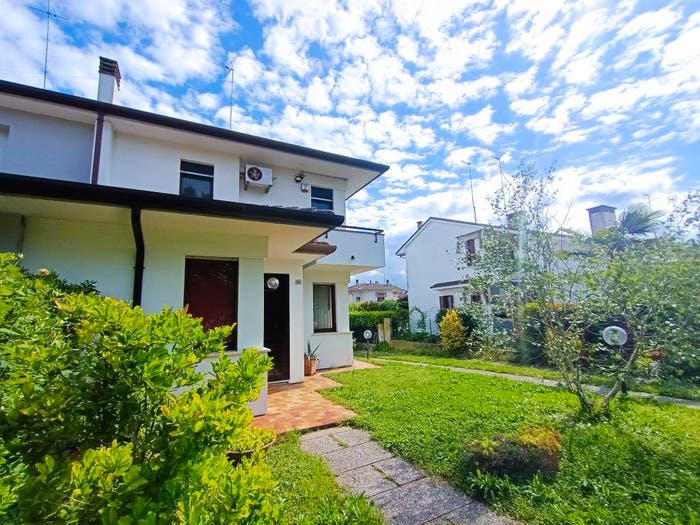 Casa con 6 locali in vendita in Via Nino Cattozzo, Centro, Adria