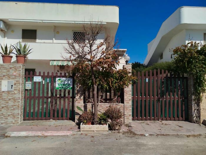 Appartamento quadrilocale in vendita in Via Lago di Trinità, Torre Castiglione, Porto Cesareo