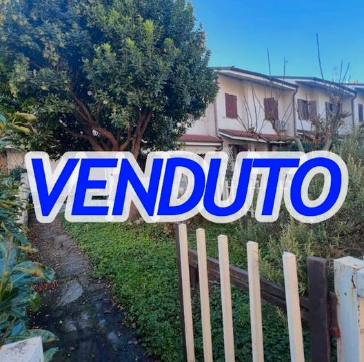 Appartamento bilocale in vendita in Via Falzarego, Centro, Garbagnate Milanese