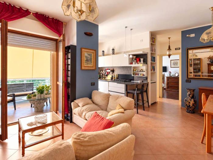 Appartamento trilocale in vendita in Largo Dino Battaglia, Mezzocammino, Roma