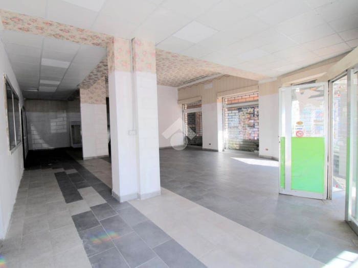 Appartamento trilocale in vendita in VIALE GIUSEPPE DE VITO, Centro, Poggio Mirteto