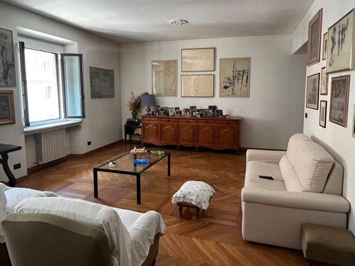 Appartamento quadrilocale in vendita in Via Francesco Petrarca, Vincenzo Monti, Milano