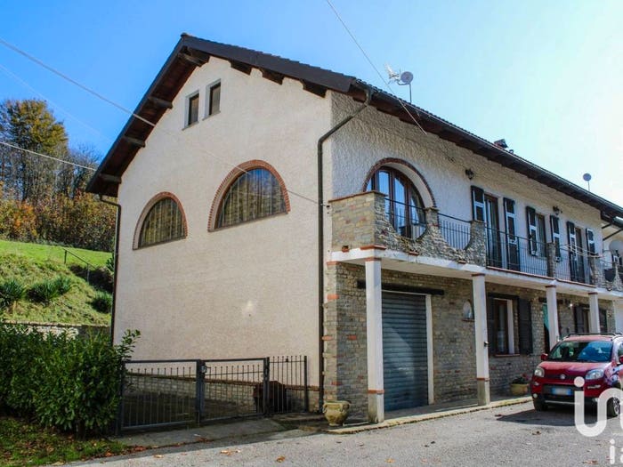 Casa con 6 locali in vendita in Località  Cà  Gepin, Dego
