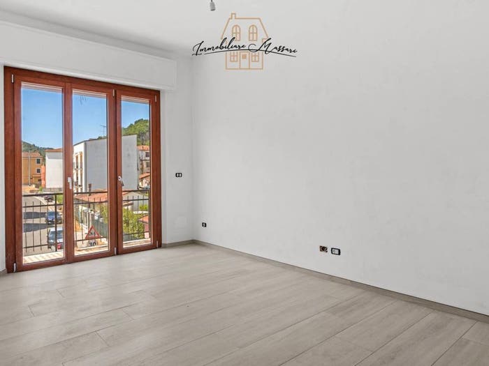 Appartamento con 6 locali in vendita in Via Porcareda, Centro, Arcola