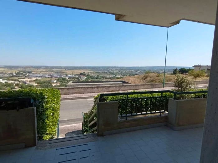 Casa con 5 locali in vendita in Via Sandro Pertini, Centro, Mottola