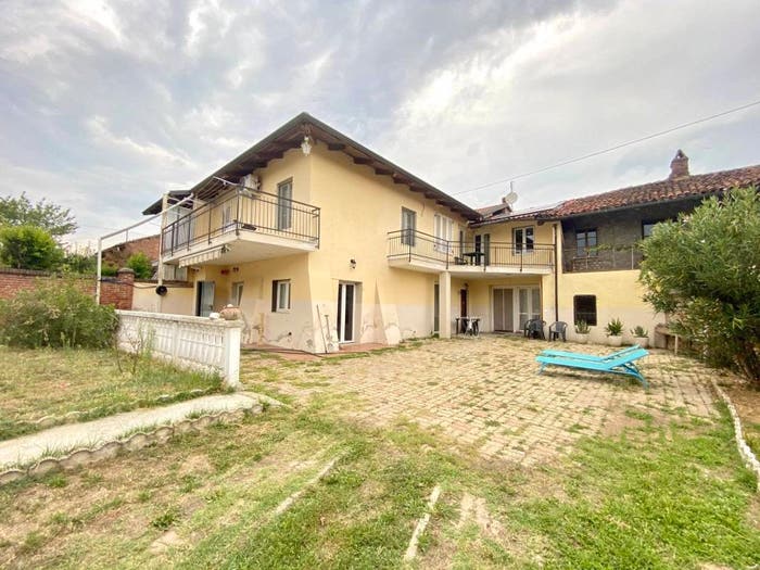 Casa con 6 locali in vendita in Via Cristoforo Colombo, Tetti Valfrè, Orbassano