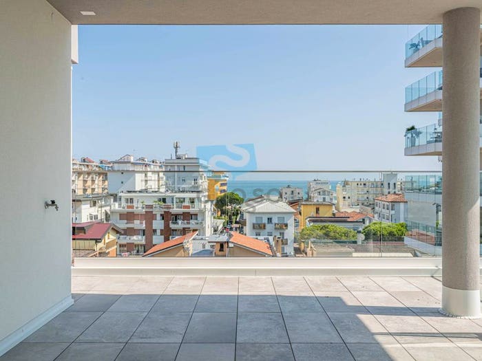 Appartamento quadrilocale in vendita in Via delle Ninfee, Lido Centro Ovest, Jesolo