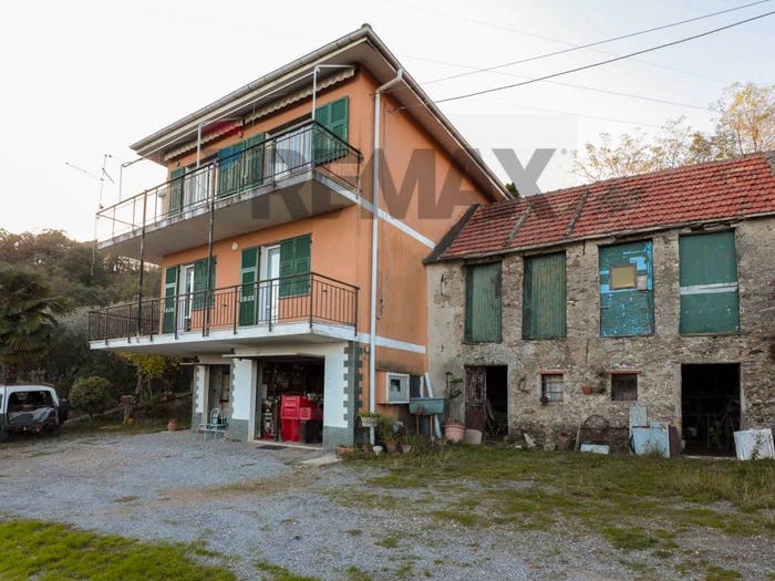 Appartamento con 6 locali in vendita in via livellato, Livellato, Ceranesi