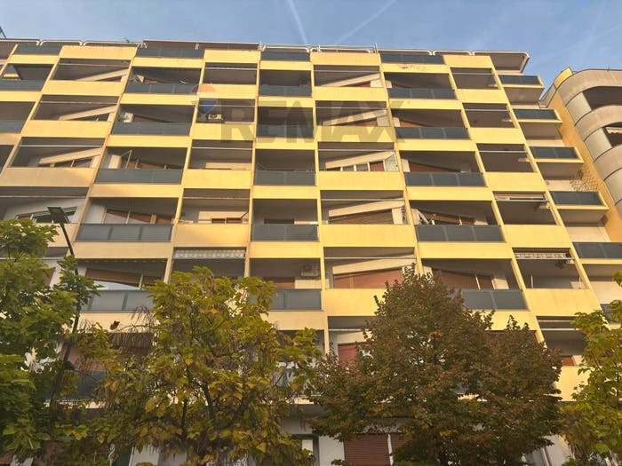 Appartamento quadrilocale in vendita in via gabriele d'annunzio, Porta Nuova, Pescara