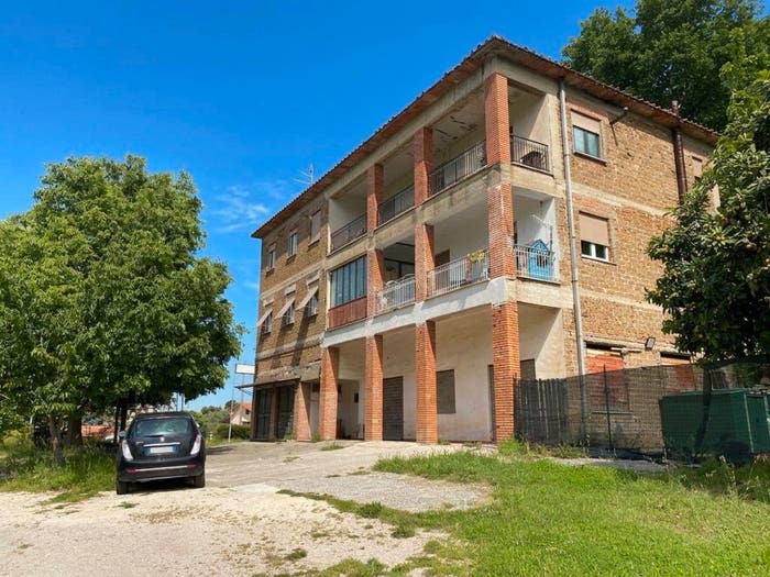 Appartamento trilocale in vendita in Via Santa Maria, Santa Maria, Casperia