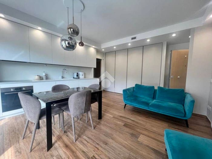 Appartamento trilocale in vendita in Via G Donizetti, Centro, Cassino