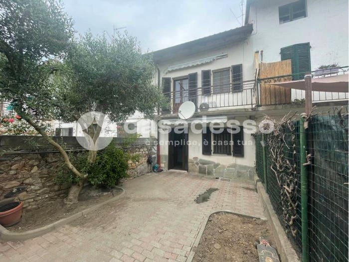 Casa con 5 locali in vendita in VIA BONDESAN, Palazzolo Vercellese
