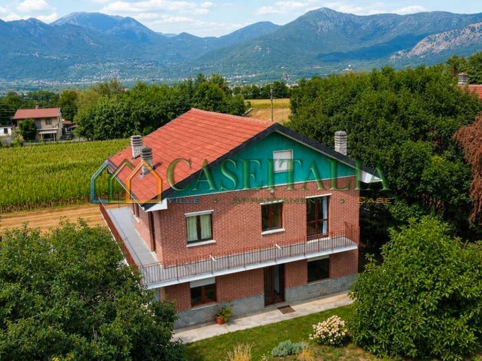 Casa con 6 locali in vendita in Via della Torre, Buttigliera Alta