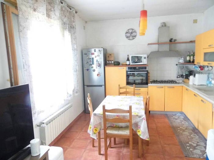 Casa con 6 locali in vendita in Porto Fuori, Ravenna