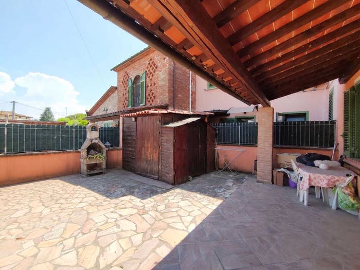 Casa con 6 locali in vendita in Via Ponticelli, Orentano, Castelfranco di Sotto
