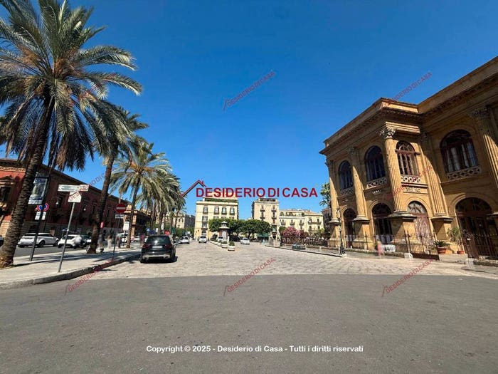 Appartamento bilocale in vendita in Piazza Casa Professa, Cassaro, Palermo