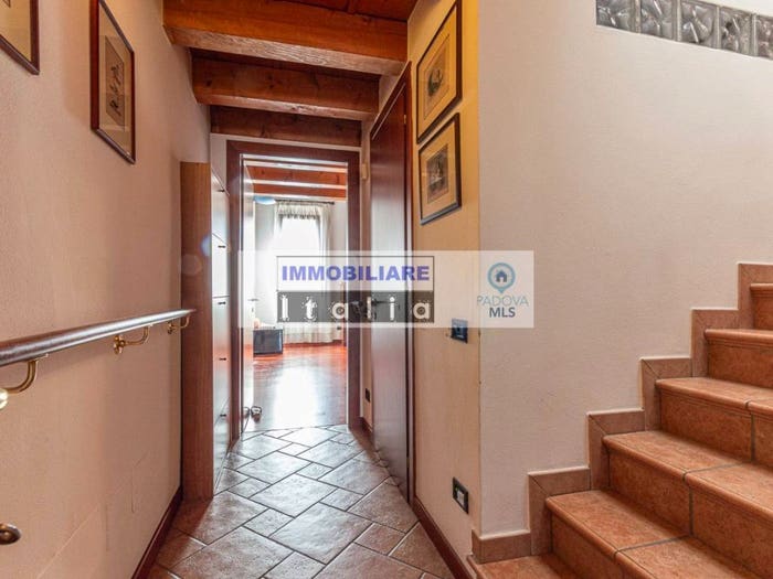 Appartamento quadrilocale in vendita in via Roma, Piazze Duomo, Padova