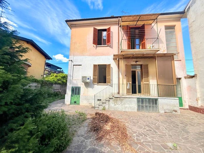 Casa con 6 locali in vendita in Via Don Giovanni Minzoni, Cristo, Alessandria