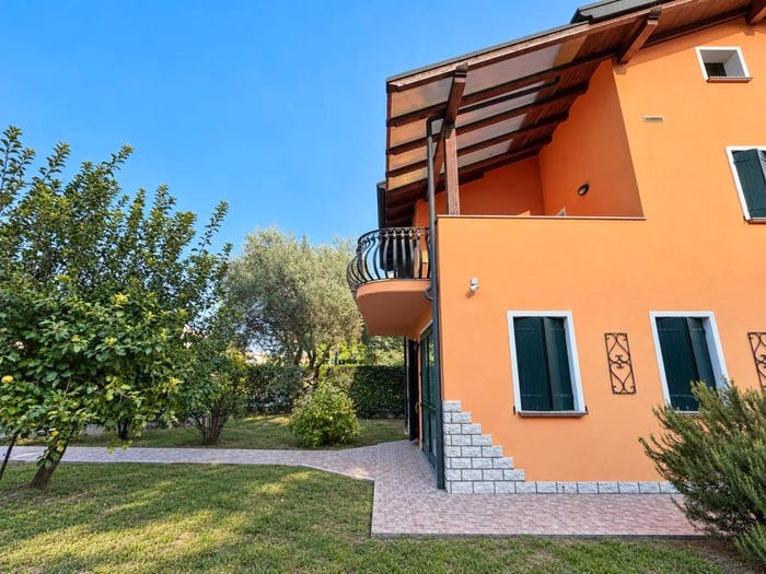 Casa con 6 locali in vendita in Via Almagià, Montà Sant'Ignazio, Padova