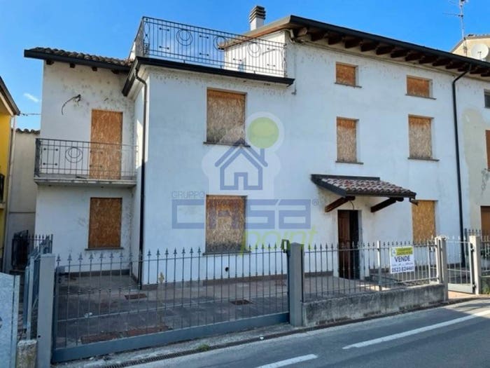 Casa trilocale in vendita in VIA XX APRILE, Villanova, Villanova sull'Arda