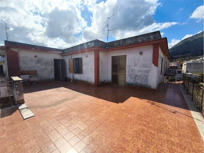 Appartamento trilocale in vendita in via don luigi sturzo, Zona Industriale, Carini