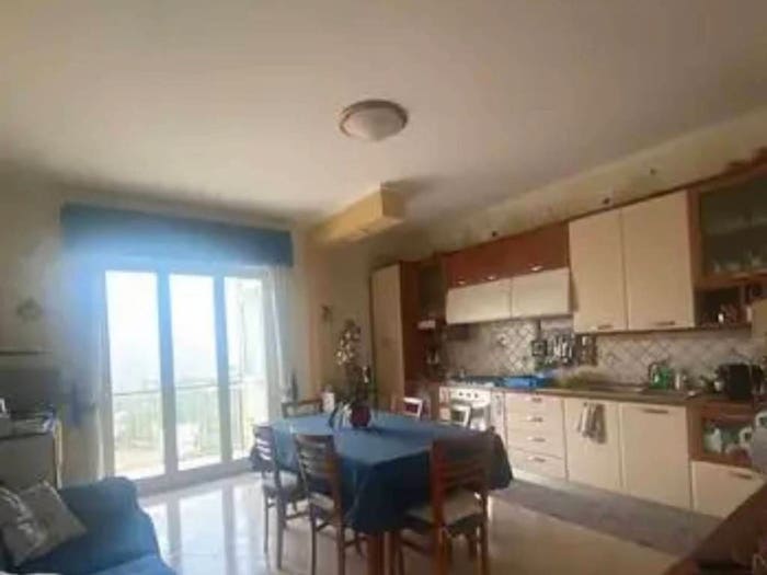 Appartamento con 6 locali in vendita in Via Mulini, Centro, Monreale