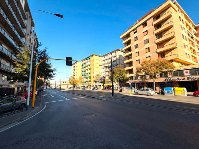 Appartamento quadrilocale in vendita in Via di novoli, Novoli, Firenze