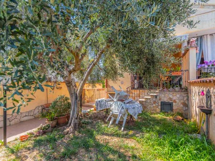 Casa con 5 locali in vendita in via Castel di Lama, Corcolle, Roma