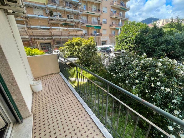 Appartamento quadrilocale in vendita in Via Antica Romana di Pegli, Multedo, Genova