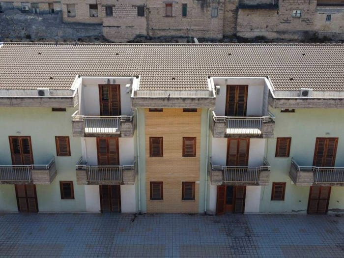 Appartamento con 6 locali in vendita in Via Agnone, Lentini