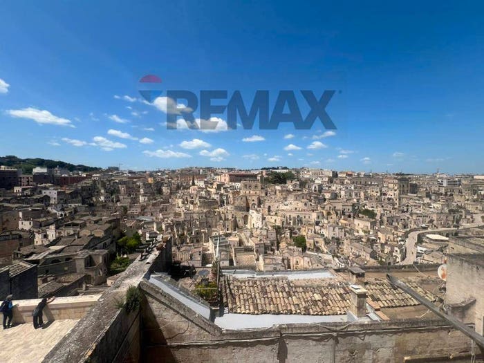 Appartamento trilocale in vendita in Centro, Matera