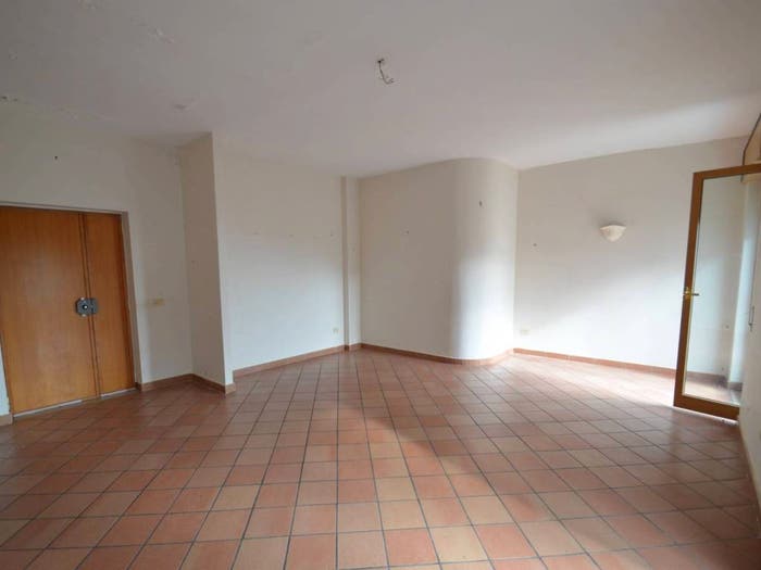 Appartamento trilocale in vendita in Via dei Campi, Centro, Massa Lubrense