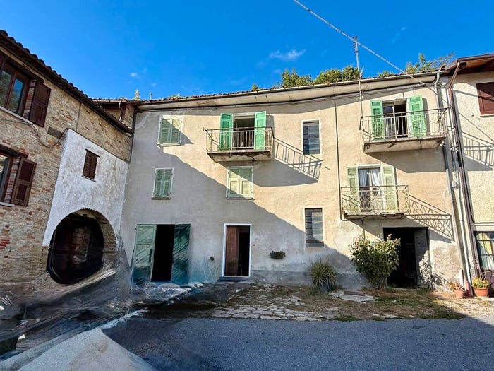 Casa con 6 locali in vendita in Case Fenogli, Sale San Giovanni