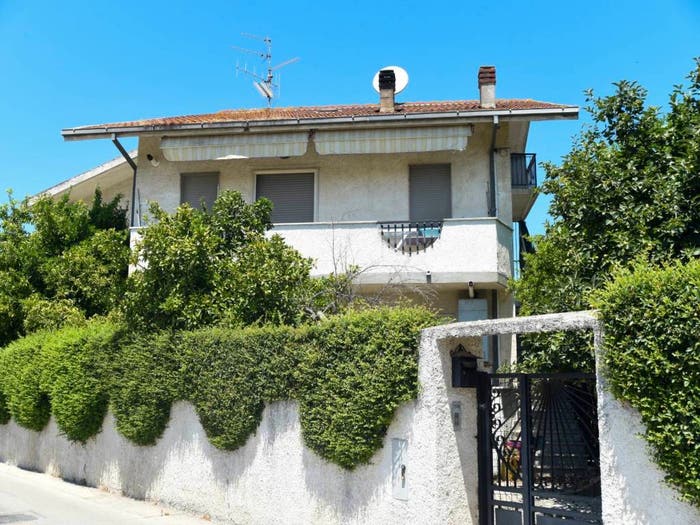 Appartamento quadrilocale in vendita in Via Senna, Villa Carmine, Montesilvano