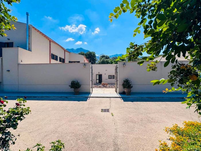 Casa con 6 locali in vendita in Collesano