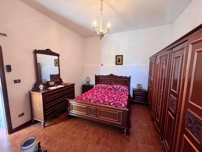 Appartamento bilocale in vendita in Via Salita al Colle, Selvena, Castell'Azzara