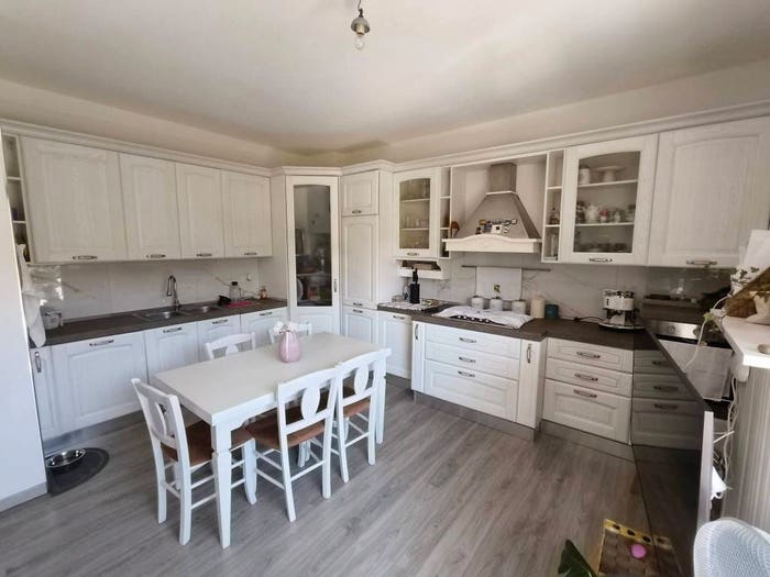 Appartamento trilocale in vendita in Via Madonna delle Grazie, Centro, Cannobio