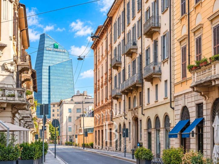 Appartamento trilocale in affitto in Via castelfidardo, Moscova, Milano