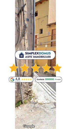 Appartamento trilocale in vendita in Via dei Casaleni, Centro, Scoppito