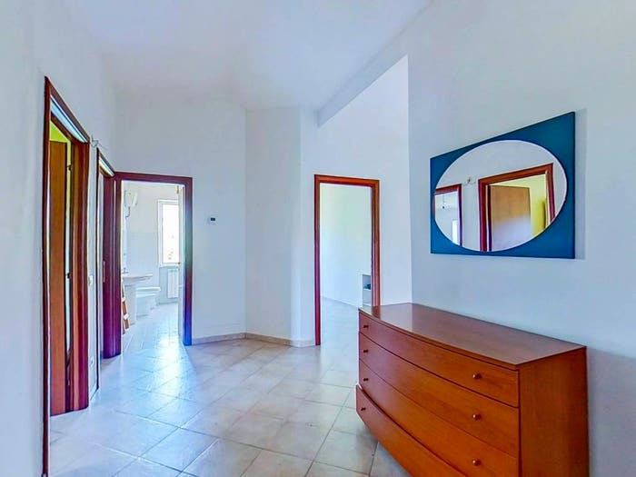 Appartamento trilocale in vendita in Via della Maggiorana, Centro Giano, Roma